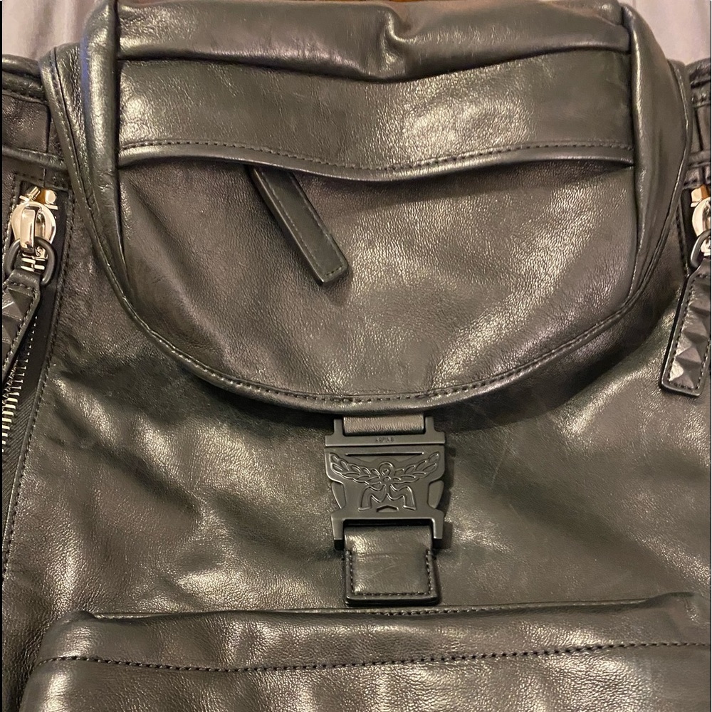 MCM AUTHENTIC BACKPACK BLACK-BROWN LAMBS LEATHER. BUTTERY SOFT.